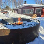 Chalet Ivalo Northern Lights Riverfront Lapland Sauna Hot Tub Near Airport Inari