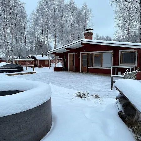 Chalet Ivalo Northern Lights Riverfront Lapland Sauna Hot Tub Near Airport Inari