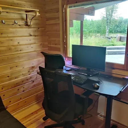Chalet Ivalo Northern Lights Riverfront Lapland Sauna Hot Tub Near Airport *