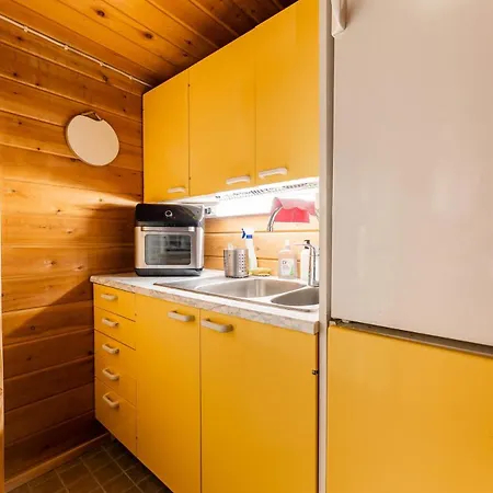 Experience Amazing Ivalo 4,5km From The Airport 伊纳利