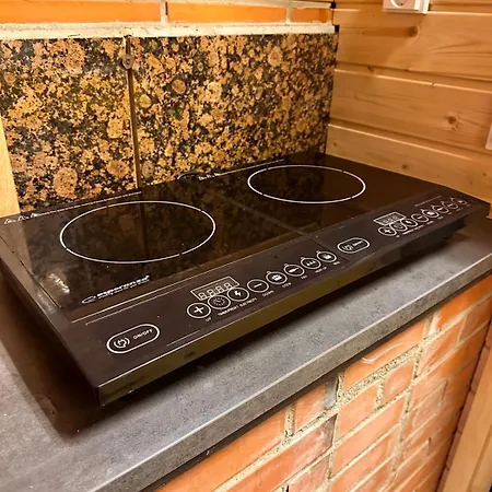 Experience Amazing Ivalo 4,5km From The Airport 伊纳利