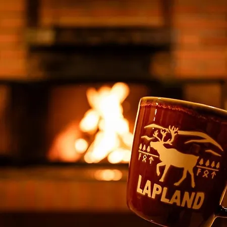 Шале Ivalo Northern Lights Riverfront Lapland Sauna Hot Tub Near Airport