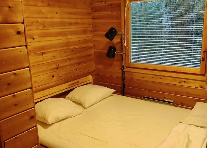 Ivalo Northern Lights Riverfront Lapland Sauna Hot Tub Near Airport Chalet