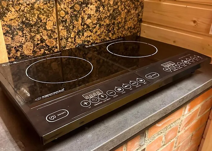 Ivalo Northern Lights Riverfront Lapland Sauna Hot Tub Near Airport Инари