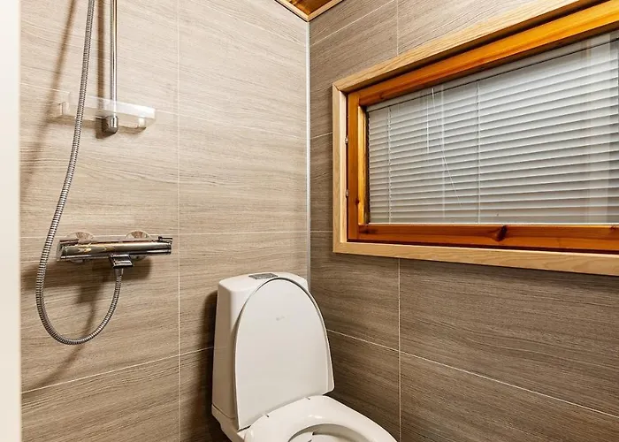 Ivalo Northern Lights Riverfront Lapland Sauna Hot Tub Near Airport * Инари