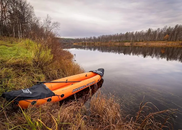 Ivalo Northern Lights Riverfront Lapland Sauna Hot Tub Near Airport Инари